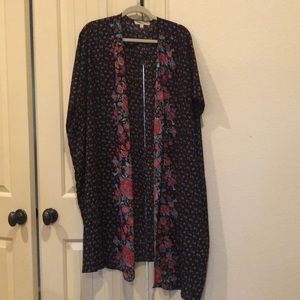 Black Floral Kimono